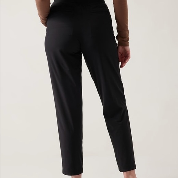 Athleta Pants - Athleta Brooklyn ankle pant